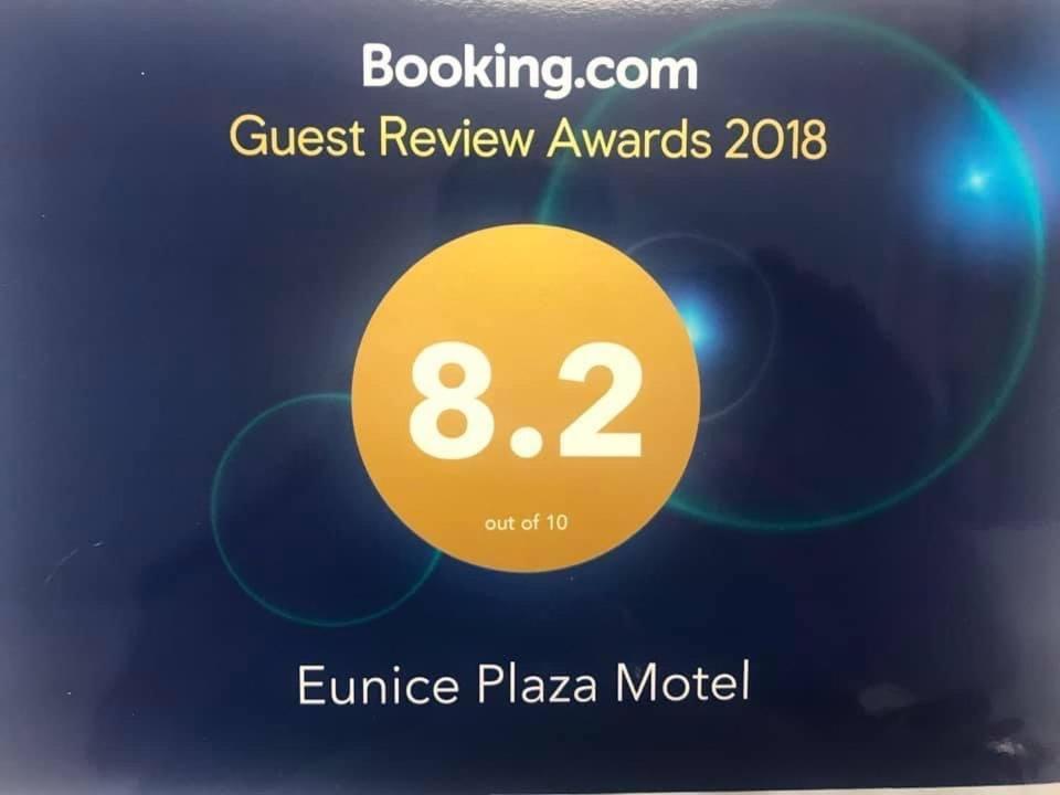 إل مونتي Eunice Plaza Motel المظهر الخارجي الصورة