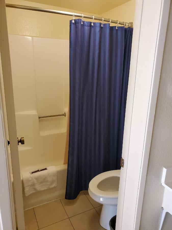 إل مونتي Eunice Plaza Motel المظهر الخارجي الصورة